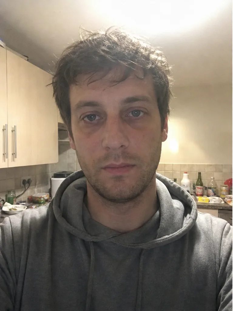 Before: Kitchen → Café